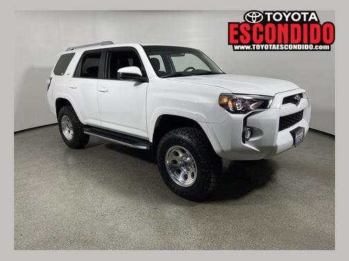 2018 Toyota 4Runner SR5
