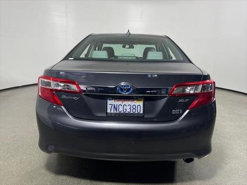 2012 Toyota Camry Hybrid XLE