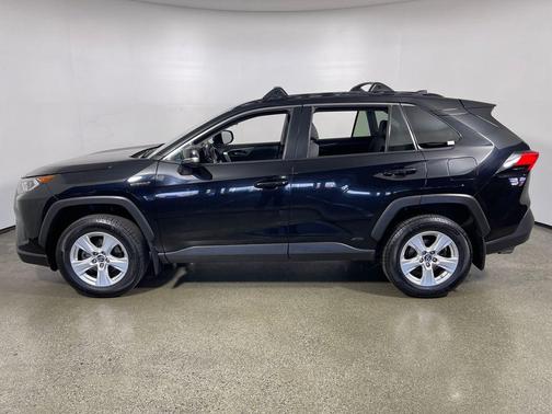 2019 Toyota RAV4 Hybrid XLE