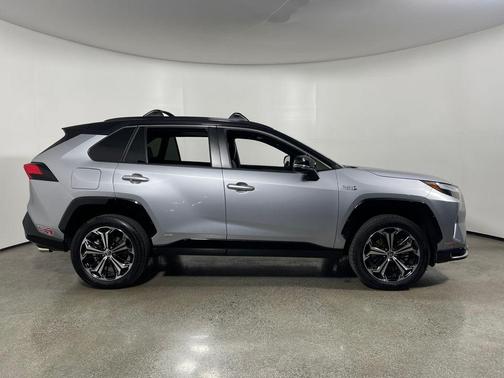2024 Toyota RAV4 Prime XSE