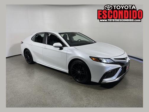 Wind Chill Pearl 2024 Toyota Camry XSE