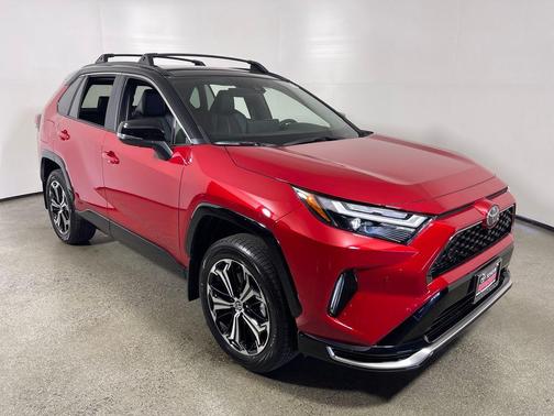 2025 Toyota RAV4 Hybrid SE