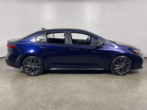 2025 Toyota Corolla XSE