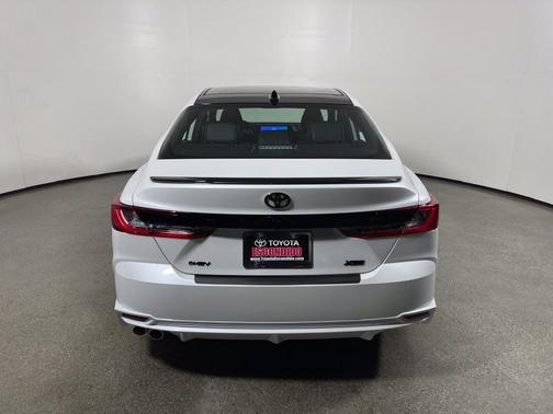 Wind Chill Pearl 2026 Toyota Camry XSE
