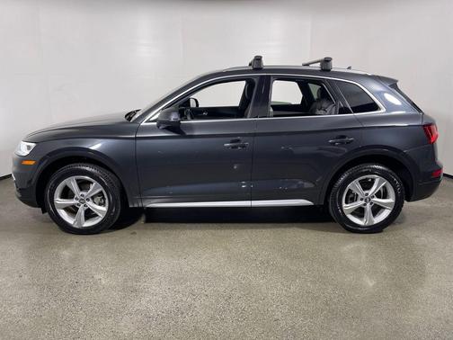 2020 Audi Q5 45 Prestige