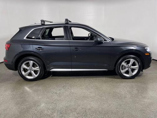 2020 Audi Q5 45 Prestige