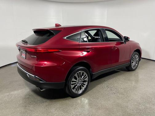Ruby Flare Pearl 2024 Toyota Venza Limited