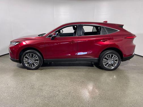 Ruby Flare Pearl 2024 Toyota Venza Limited