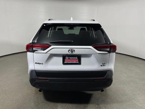 2025 Toyota RAV4 Hybrid SE