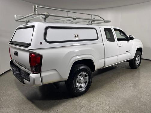 2021 Toyota Tacoma SR