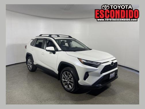 2022 Toyota RAV4 XLE Premium