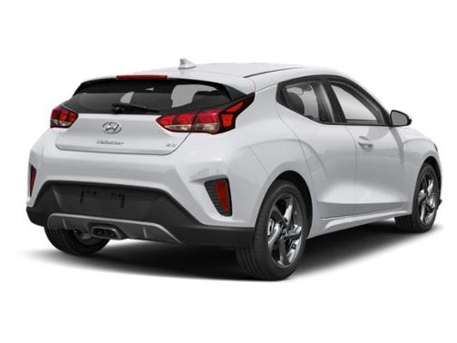 2019 Hyundai Veloster 2