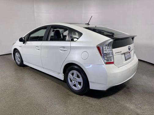 2010 Toyota Prius IV