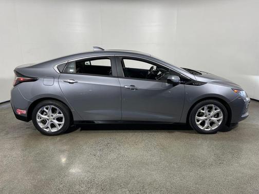2018 Chevrolet Volt Premier