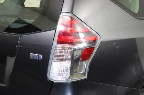 2015 Toyota Prius v Three