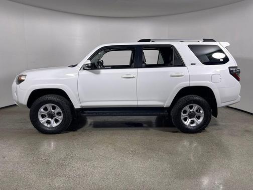 2020 Toyota 4Runner SR5 Premium
