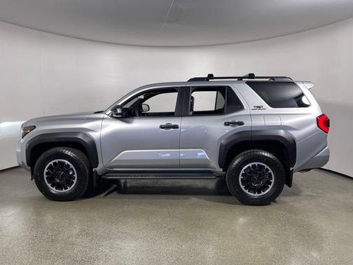 2025 Toyota 4Runner TRD Off Road