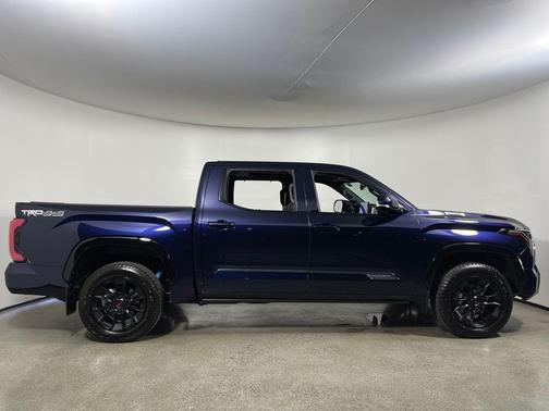 2026 Toyota Tundra Hybrid Platinum