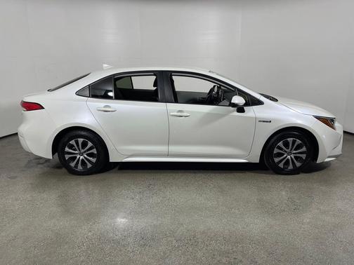 2021 Toyota Corolla Hybrid LE