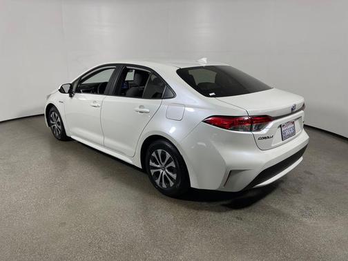 2021 Toyota Corolla Hybrid LE