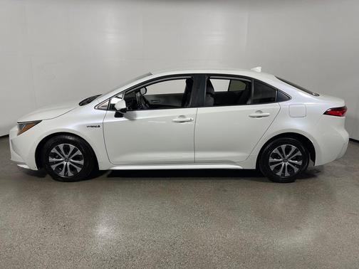 2021 Toyota Corolla Hybrid LE