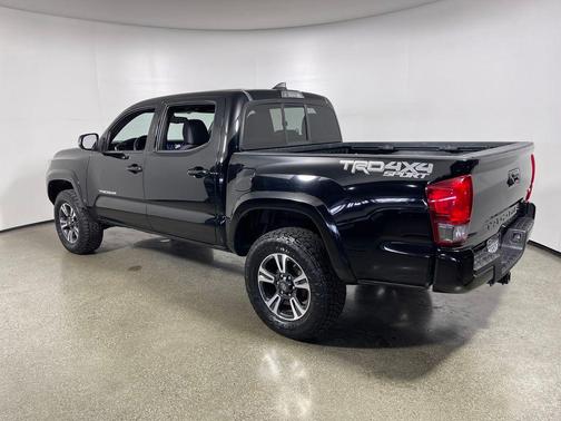 2016 Toyota Tacoma TRD Sport