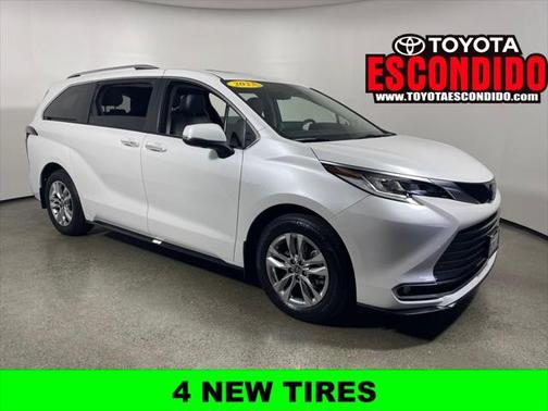 2023 Toyota Sienna Limited 7-Passenger