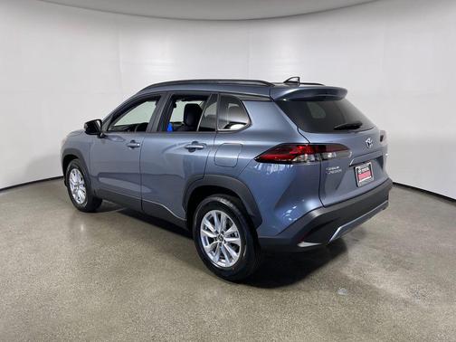 Celestite 2026 Toyota Corolla Cross LE