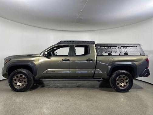 2025 Toyota Tacoma Hybrid Trailhunter