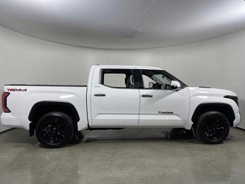 2022 Toyota Tundra Hybrid Limited