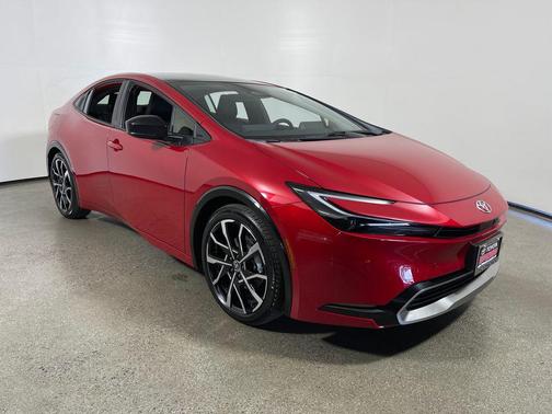 2026 Toyota Prius Plug-In Hybrid XSE