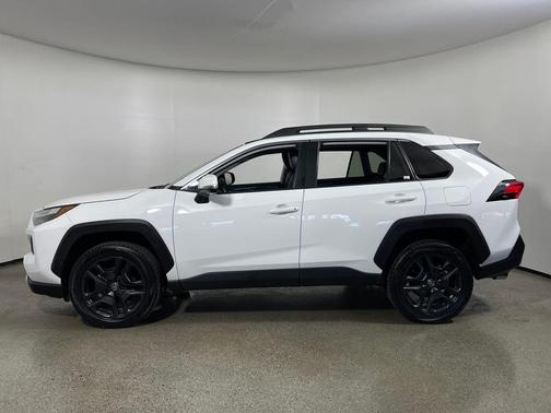 2023 Toyota RAV4 Adventure