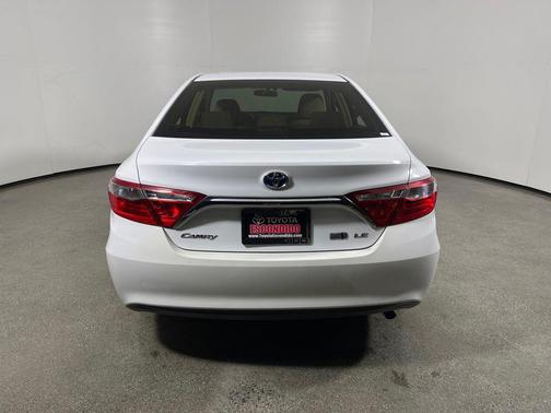 2015 Toyota Camry Hybrid LE