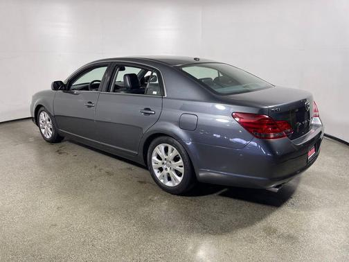 2009 Toyota Avalon XLS