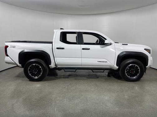 Ice Cap 2025 Toyota Tacoma Hybrid TRD Off Road