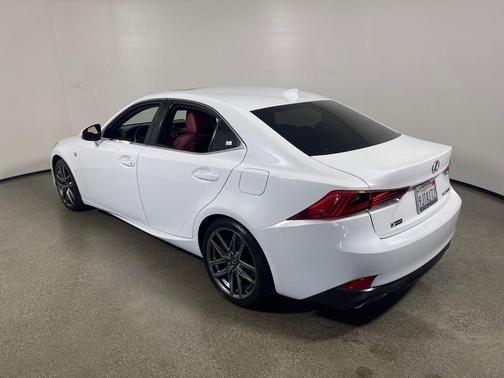 2017 Lexus IS 200t Base