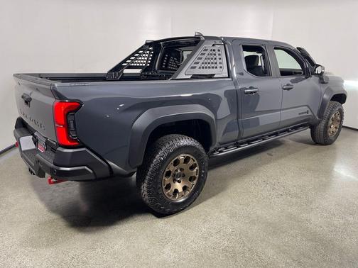 2025 Toyota Tacoma Hybrid Trailhunter