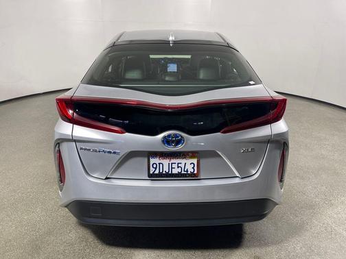 2022 Toyota Prius Prime LE