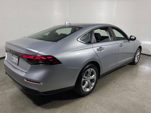 2024 Honda Accord LX 1.5T