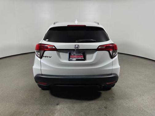 Platinum White Pearl 2022 Honda HR-V EX-L