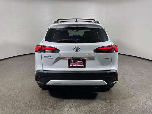 Wind Chill Pearl 2026 Toyota Corolla Cross XLE