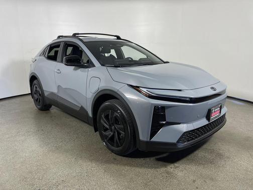 Cement 2026 Toyota C-HR SE