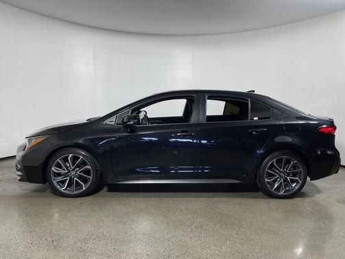 Black Sand Pearl 2021 Toyota Corolla SE