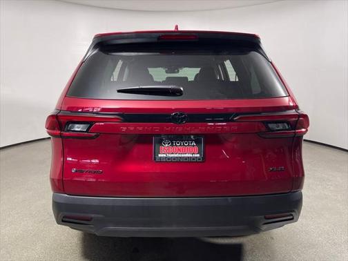 2025 Toyota Grand Highlander Hybrid XLE
