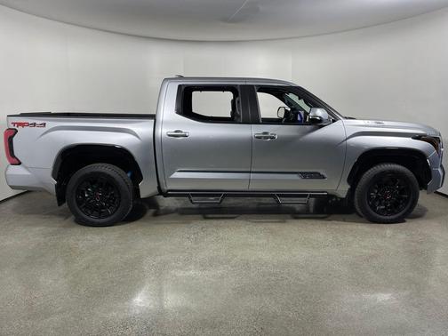 2026 Toyota Tundra Hybrid Platinum