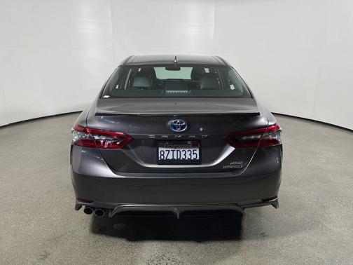 Predawn Gray Mica 2022 Toyota Camry XSE