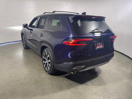 2025 Toyota Grand Highlander Hybrid Limited MAX