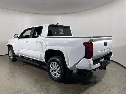 Ice 2024 Toyota Tacoma SR5