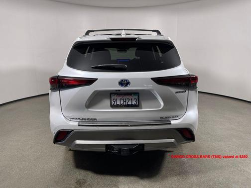 Wind Chill Pearl 2024 Toyota Highlander Hybrid Platinum