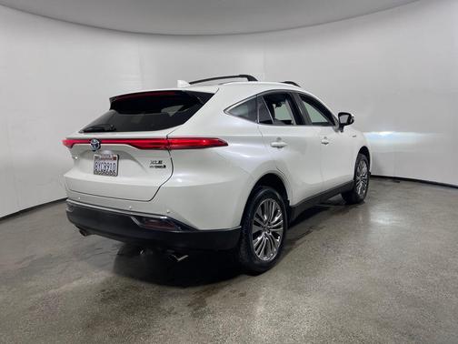 2021 Toyota Venza XLE